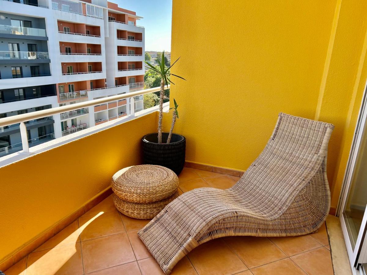Casa Sol, Fast Wifi, Airco, Swimming Pool Near The Beach Praia Da Rocha Portimao Bagian luar foto
